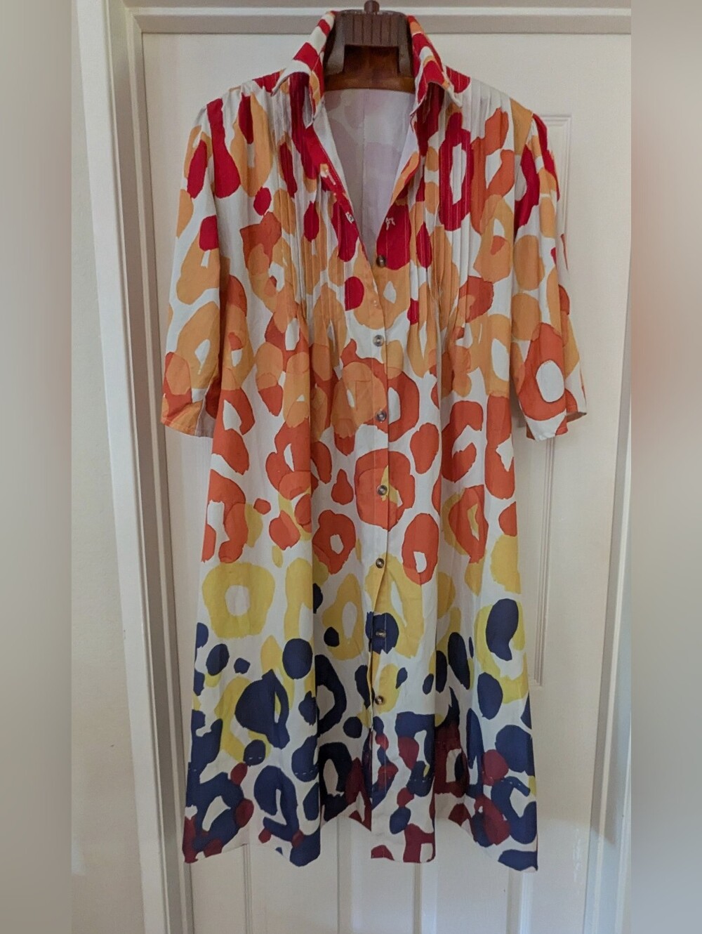 Colorful Silk Abstract Print Button Up Front Dress Collar Size Large Extra Large